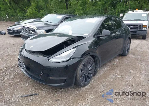 2021 Tesla Model Y Performance Dual Motor All-Wheel Drive из США, поврежденный, VIN 5YJYGDEF9MF250203